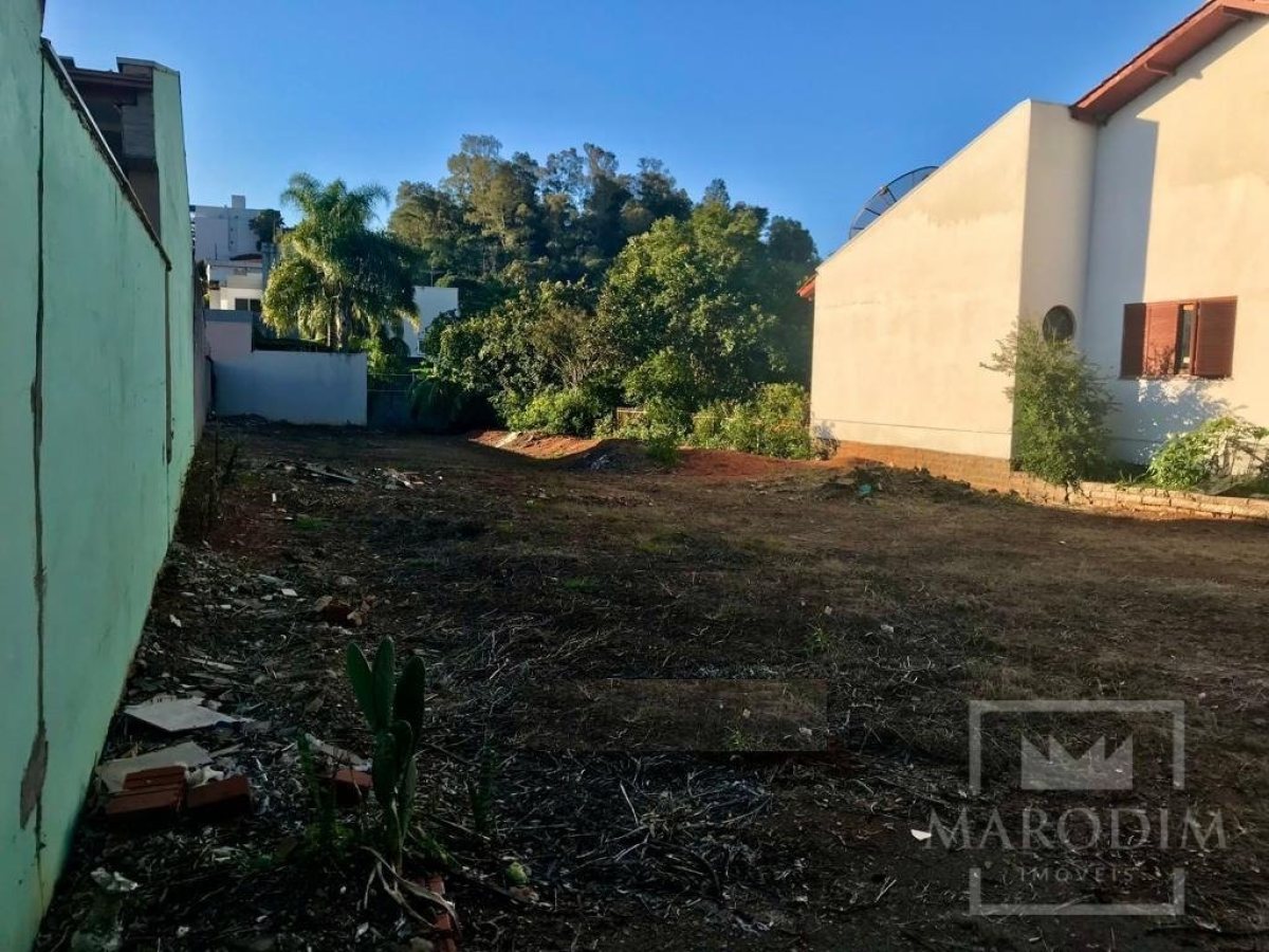 Terreno com 645m², Nao suíte, no bairro Bosque em Marau