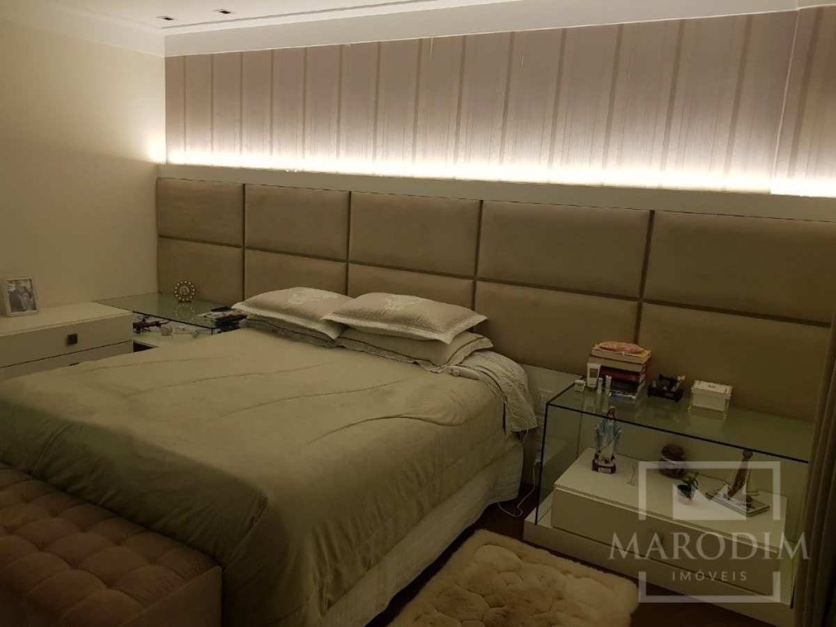 Cobertura com 271m², 2 dormitórios, Sim suíte, 2 vagas, no bairro Centro em Marau