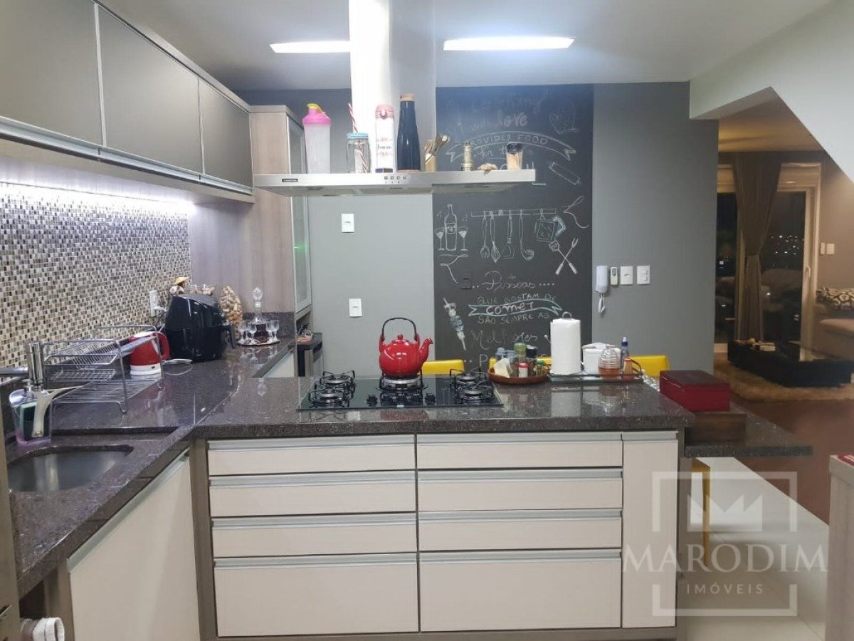 Cobertura com 271m², 2 dormitórios, Sim suíte, 2 vagas, no bairro Centro em Marau