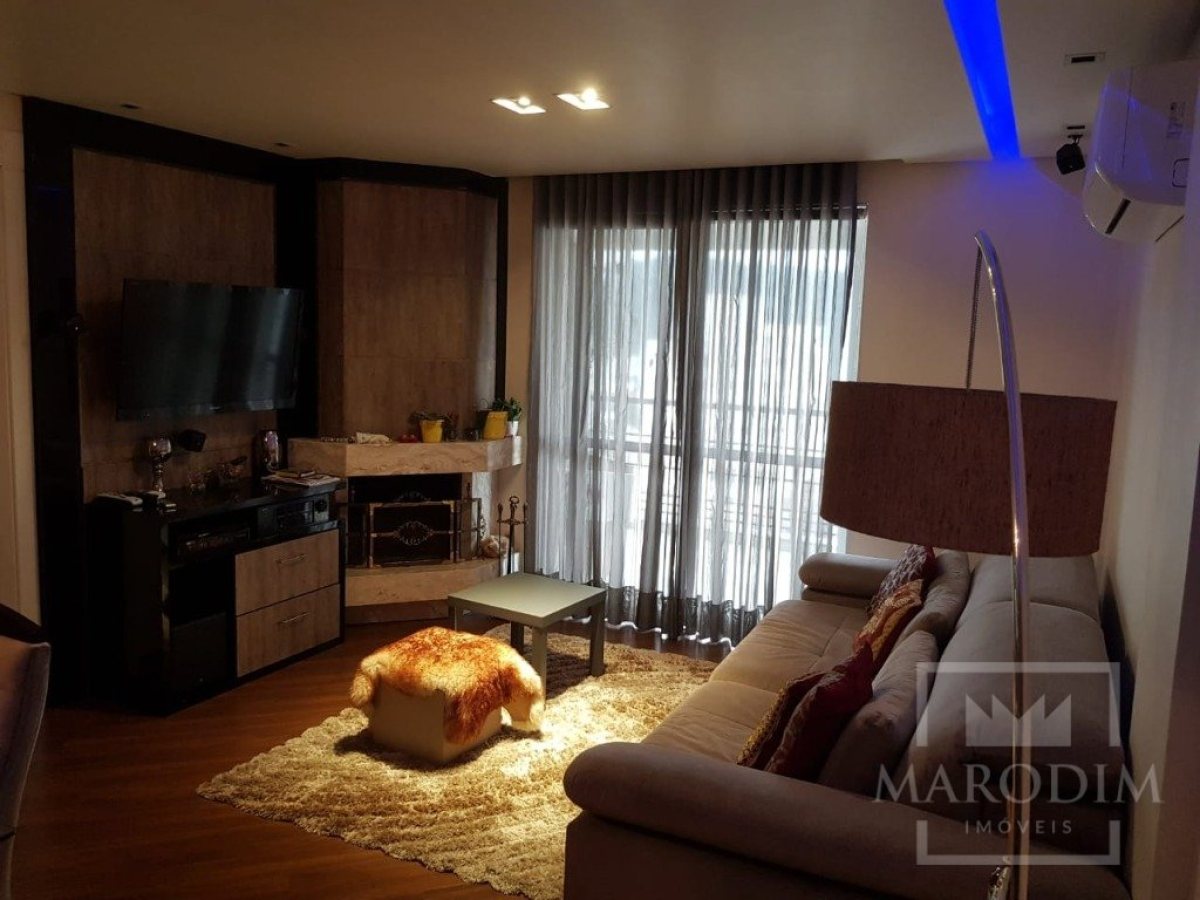 Cobertura com 271m², 2 dormitórios, Sim suíte, 2 vagas, no bairro Centro em Marau