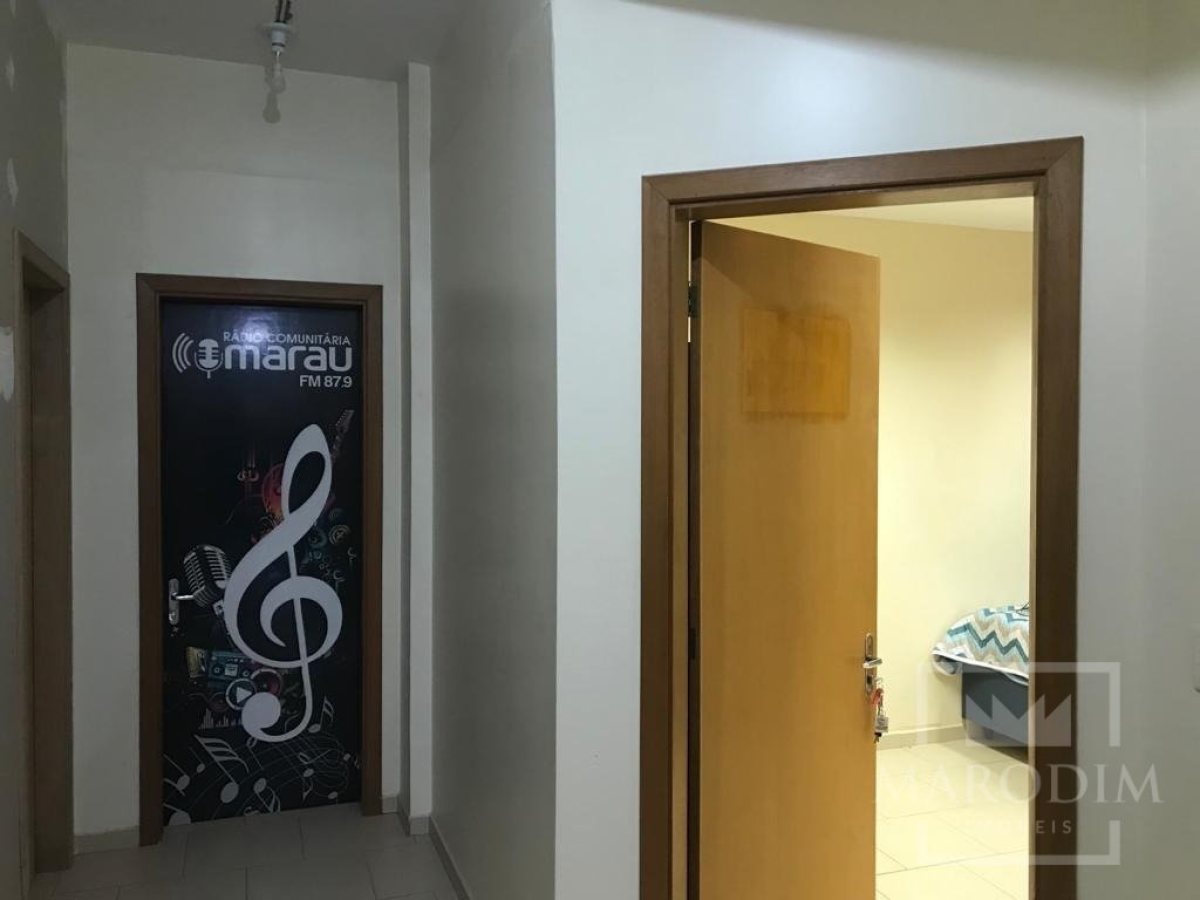 Salas/Conjuntos com 186m², Nao suíte, no bairro Centro em Marau