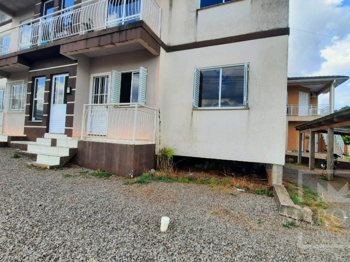 Apartamento com 49m², 2 dormitórios, Nao suíte, 1 vaga, no bairro Portal do Sol em Marau