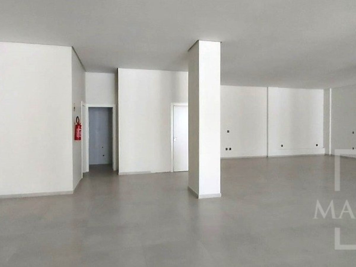 Salas/Conjuntos com 319m², Nao suíte, no bairro Centro em Marau