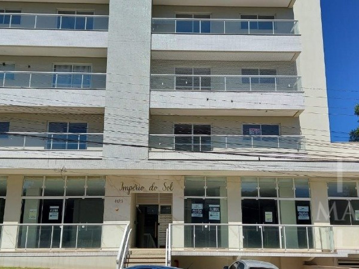 Salas/Conjuntos com 319m², Nao suíte, no bairro Centro em Marau
