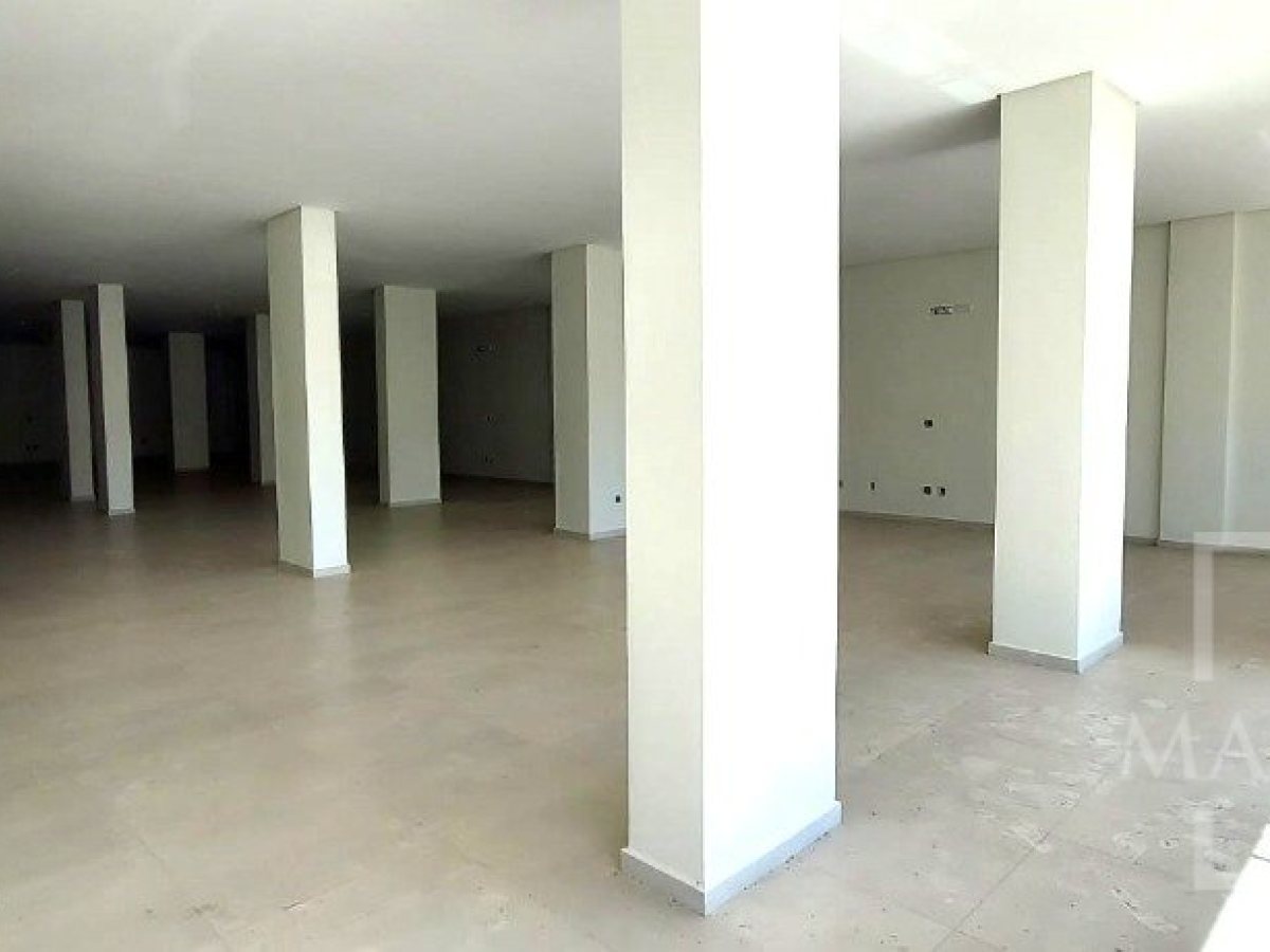 Salas/Conjuntos com 319m², Nao suíte, no bairro Centro em Marau