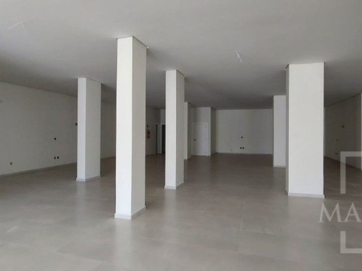 Salas/Conjuntos com 319m², Nao suíte, no bairro Centro em Marau