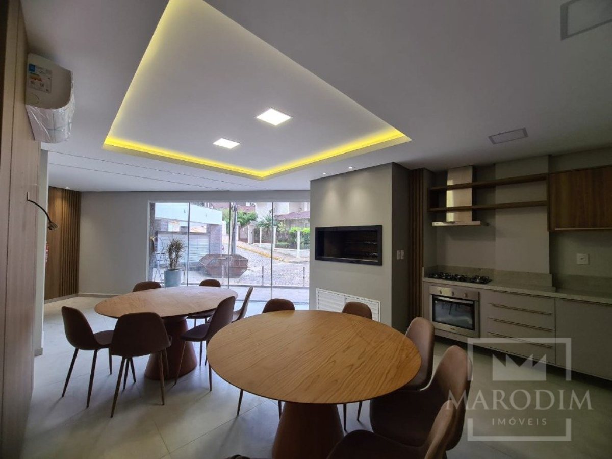 Apartamento com 80m², 2 dormitórios, Sim suíte, 2 vagas, no bairro Centro em Marau