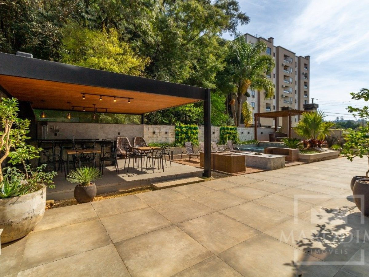 Apartamento com 275m², 3 dormitórios, Sim suíte, 2 vagas, no bairro Centro em Marau