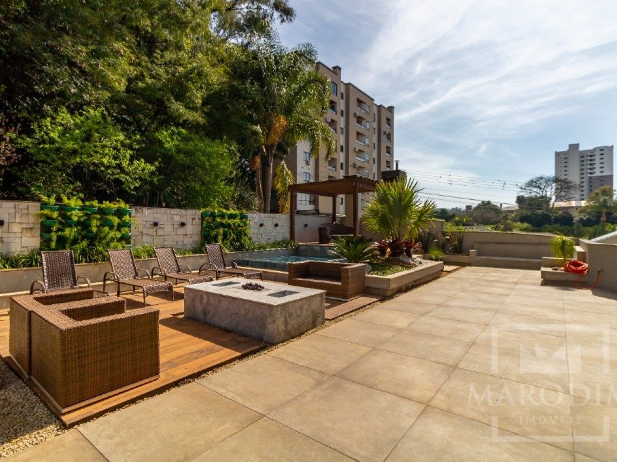 Apartamento com 275m², 3 dormitórios, Sim suíte, 2 vagas, no bairro Centro em Marau