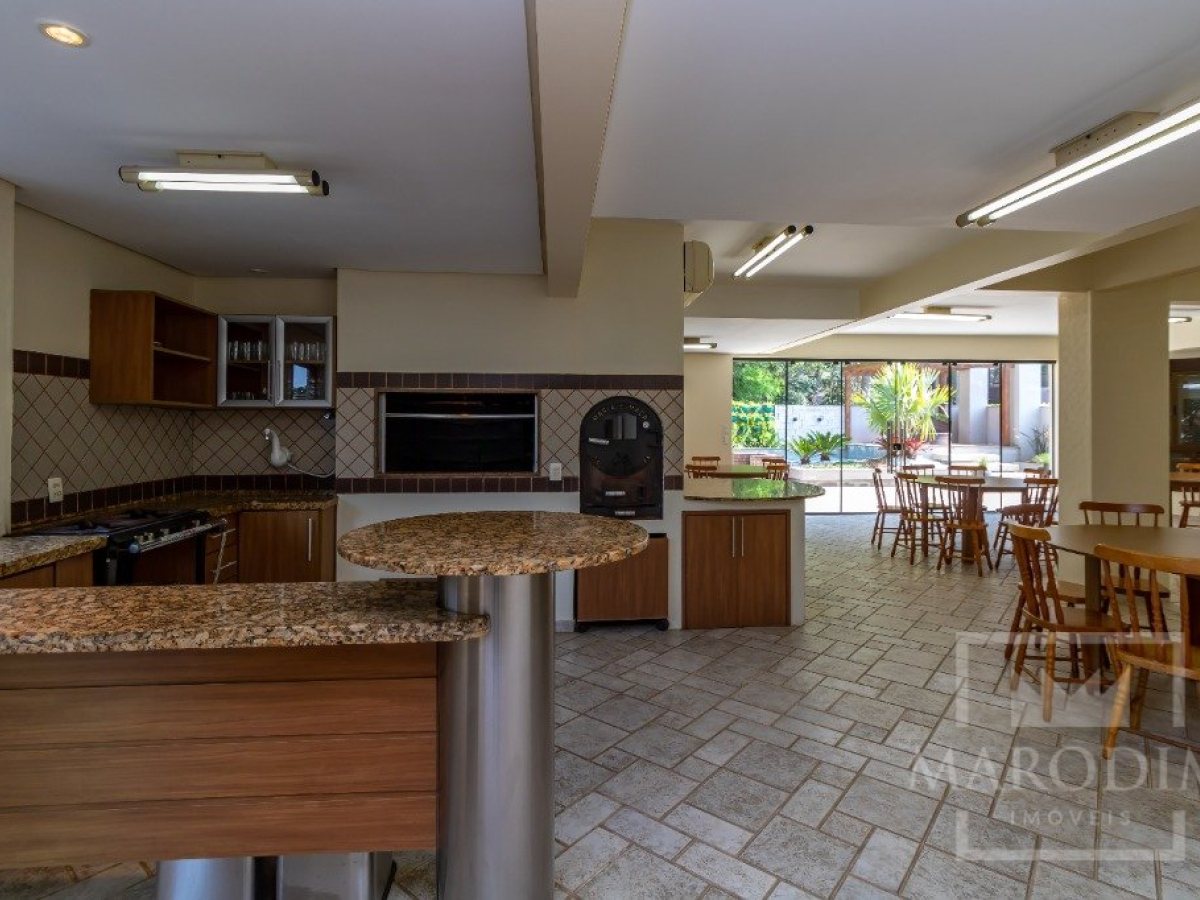 Apartamento com 275m², 3 dormitórios, Sim suíte, 2 vagas, no bairro Centro em Marau