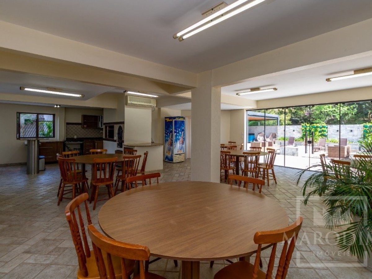 Apartamento com 275m², 3 dormitórios, Sim suíte, 2 vagas, no bairro Centro em Marau