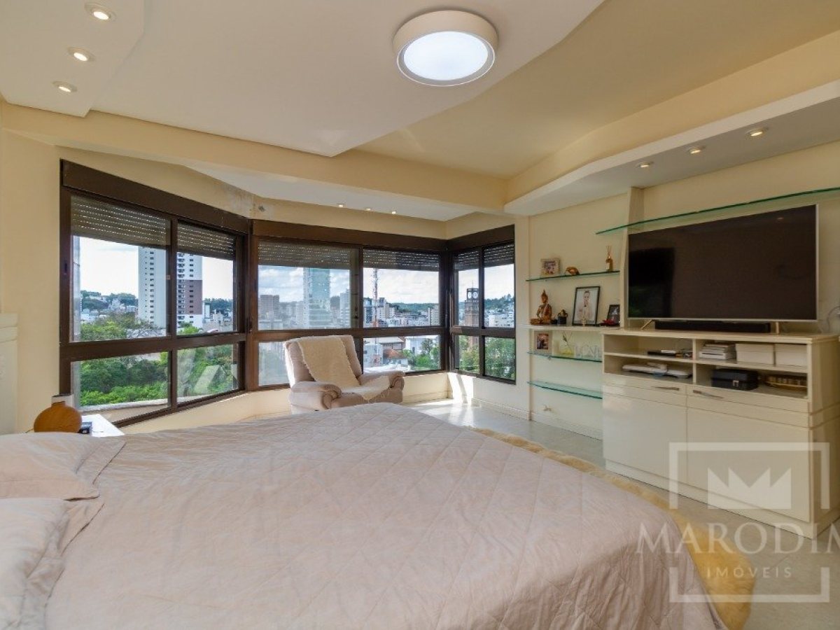 Apartamento com 275m², 3 dormitórios, Sim suíte, 2 vagas, no bairro Centro em Marau