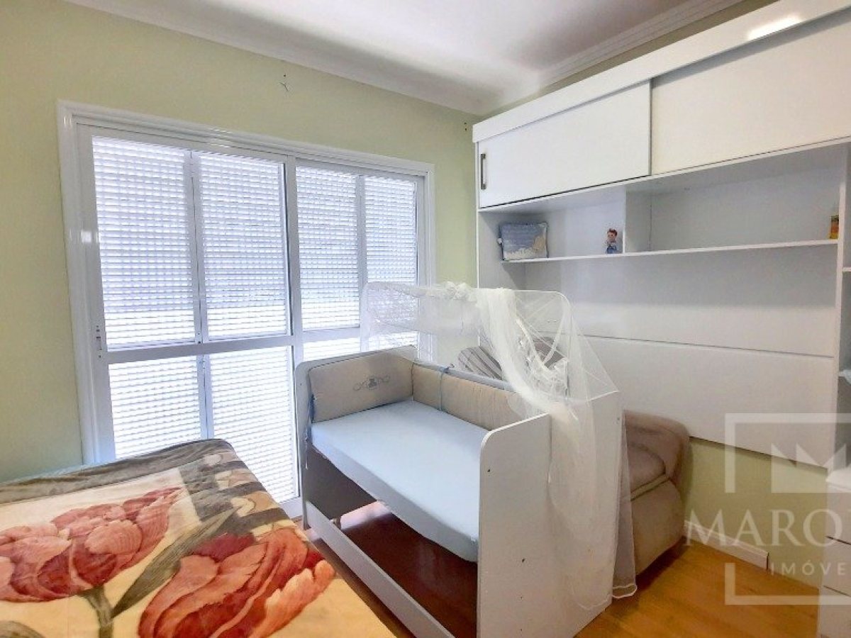 Casa com 376m², 3 dormitórios, Sim suíte, 5 vagas, no bairro Centro em Marau