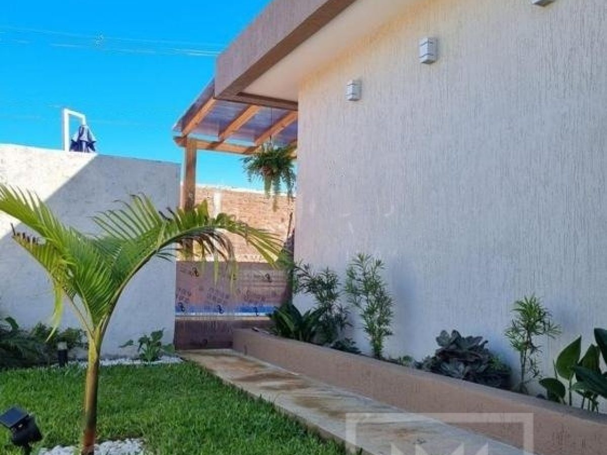 Casa com 130m², 3 dormitórios, Sim suíte, 2 vagas, no bairro Colinas Nova Marau em Marau