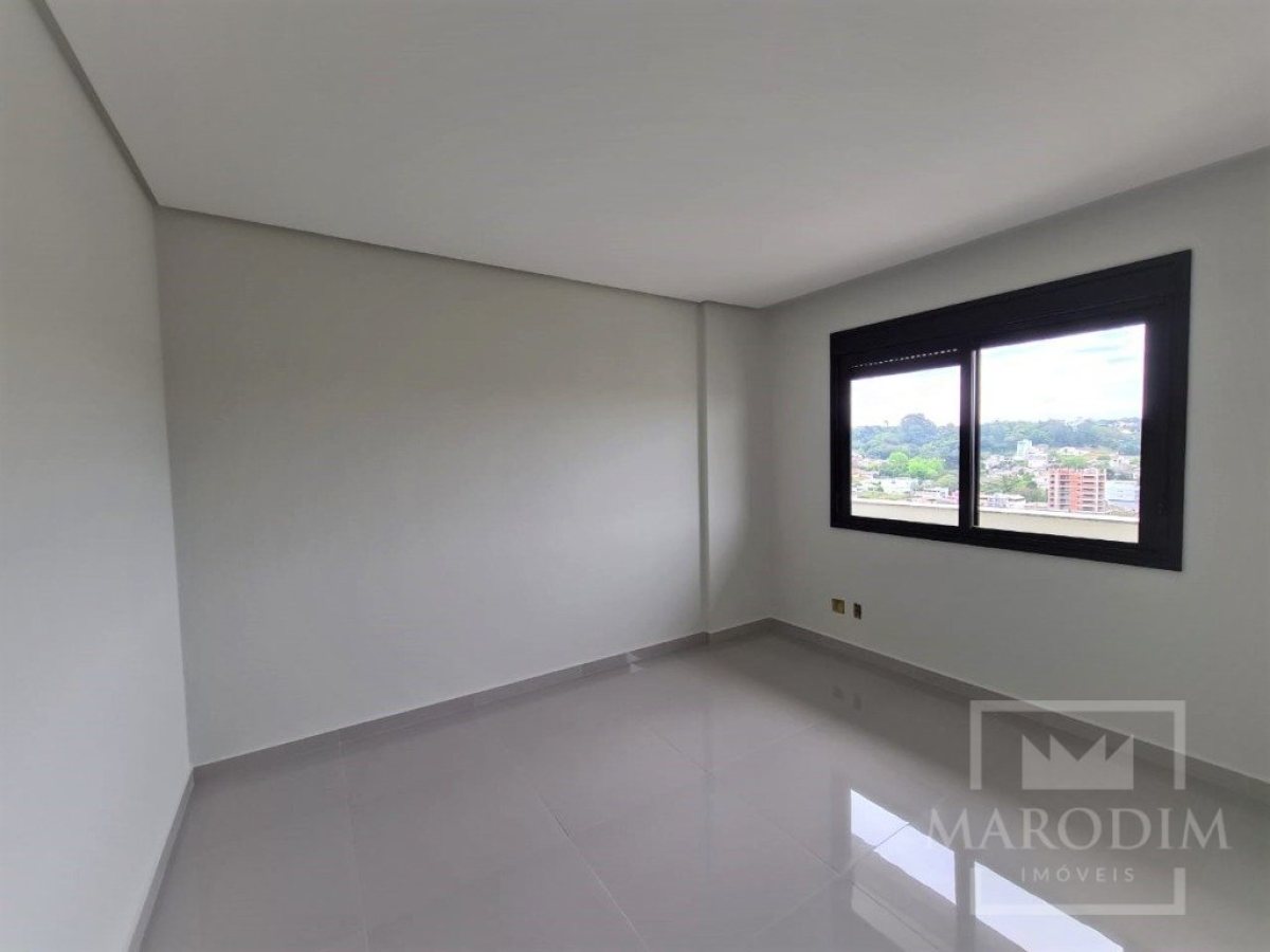 Apartamento com 97m², 3 dormitórios, Sim suíte, 1 vaga, no bairro Centro em Marau