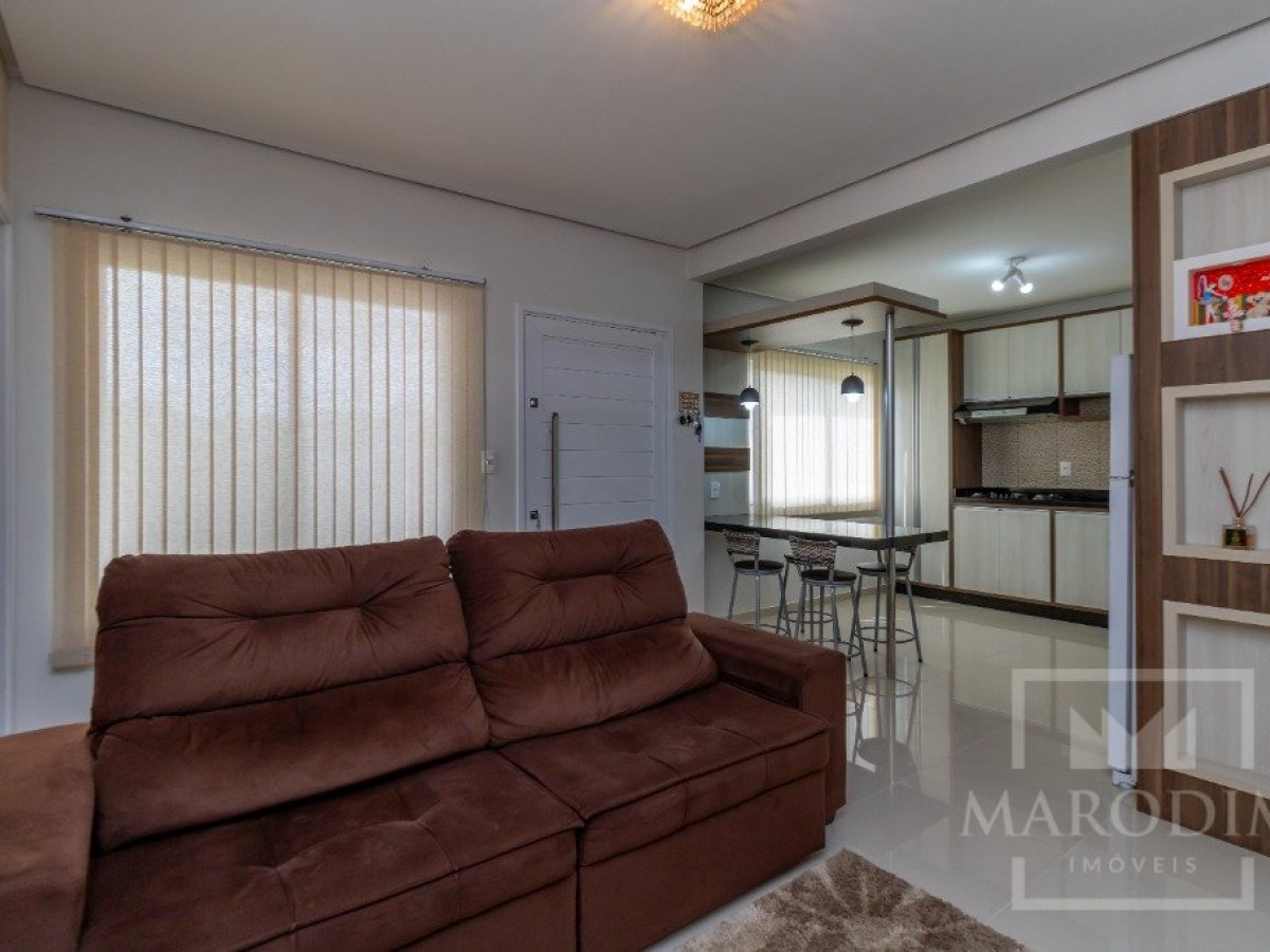 Casa com 100m², 3 dormitórios, Nao suíte, 2 vagas, no bairro Borges de Medeiros em Marau