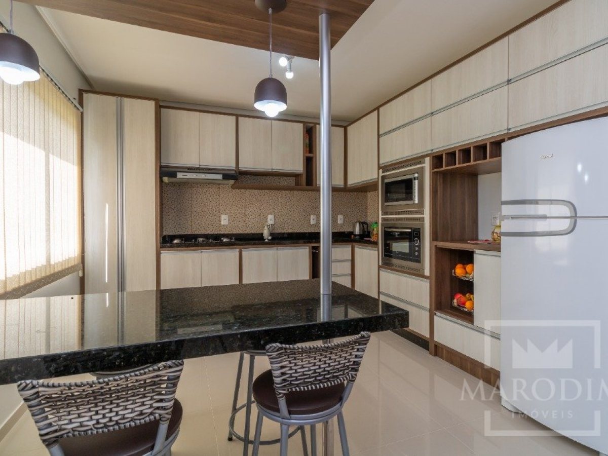 Casa com 100m², 3 dormitórios, Nao suíte, 2 vagas, no bairro Borges de Medeiros em Marau