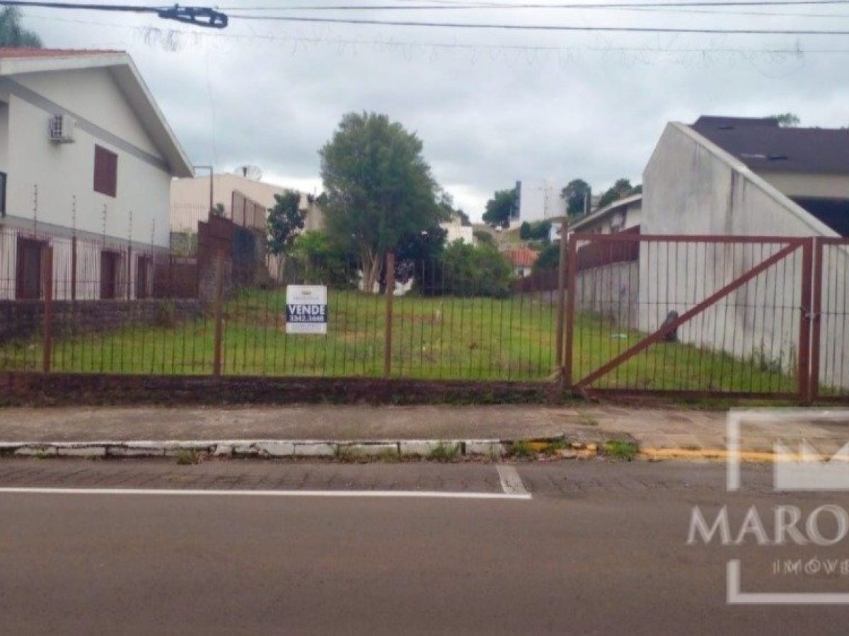 Terreno com 750m², Nao suíte, no bairro Bosque em Marau