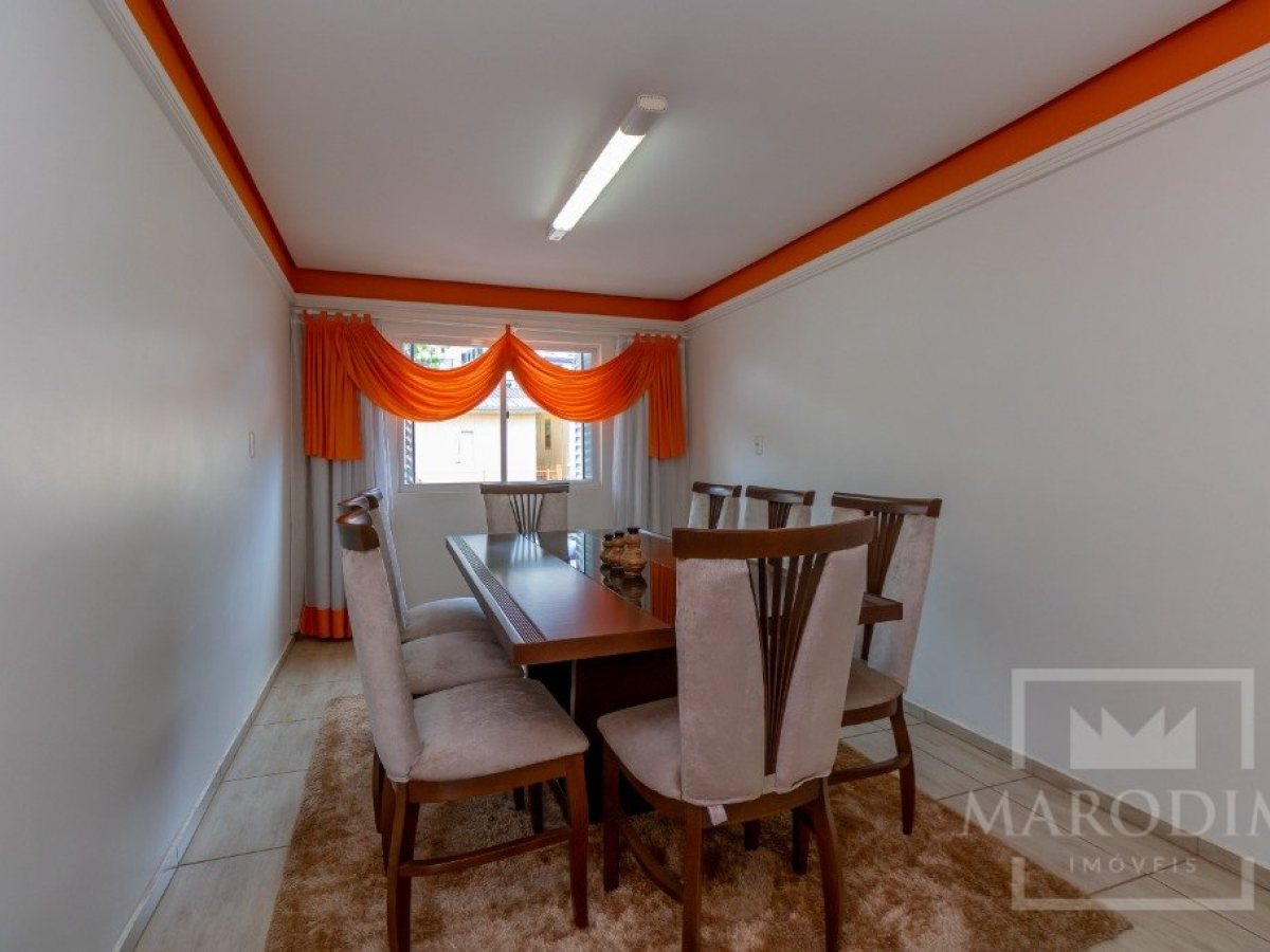 Casa com 100m², 5 dormitórios, Nao suíte, 2 vagas, no bairro Santa Isabel em Marau