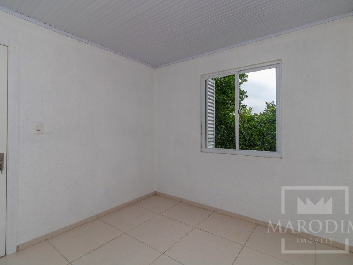 Casa com 100m², 5 dormitórios, Nao suíte, 2 vagas, no bairro Santa Isabel em Marau