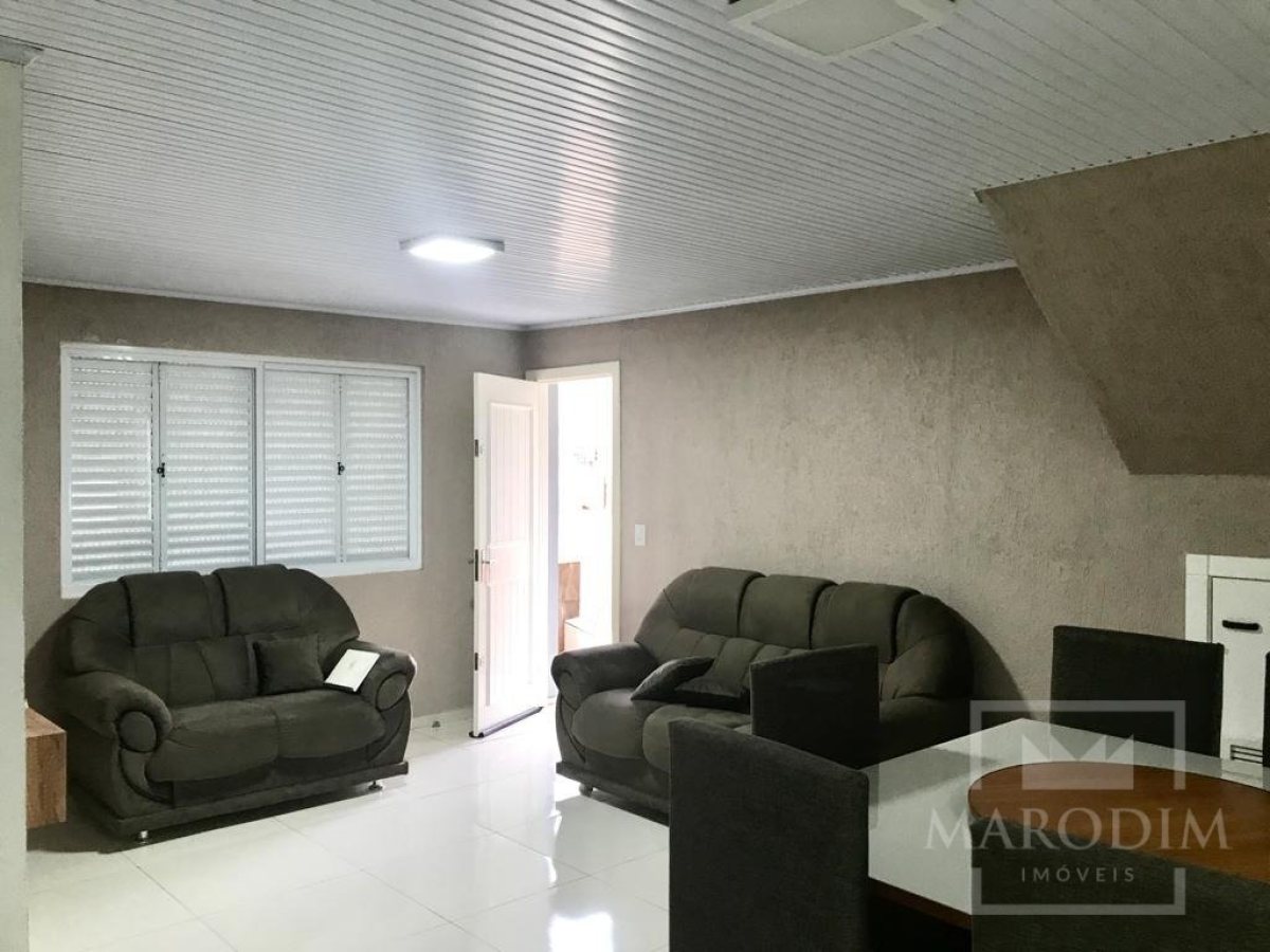 Casa com 100m², 5 dormitórios, Nao suíte, 2 vagas, no bairro Santa Isabel em Marau