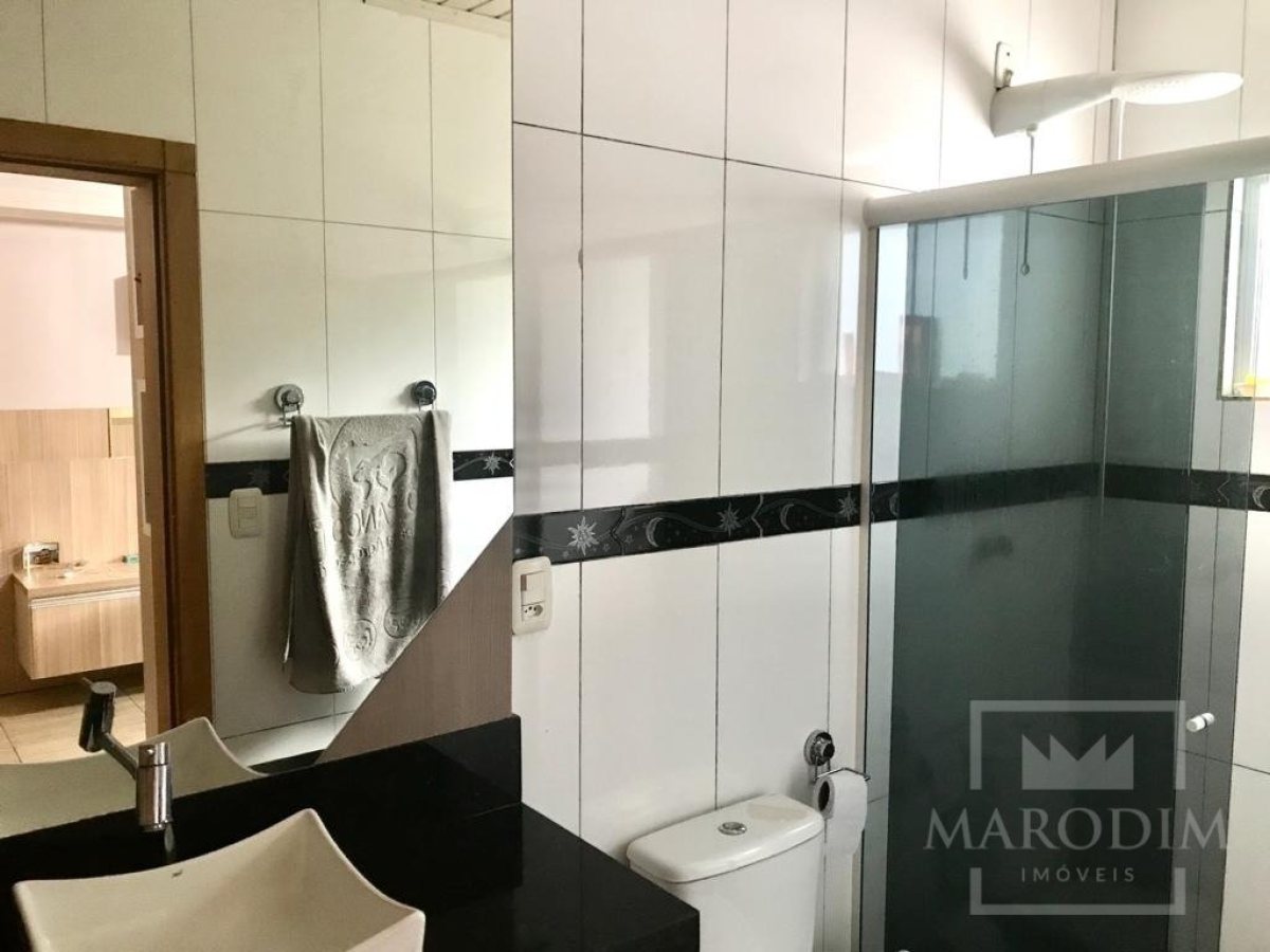 Casa com 100m², 5 dormitórios, Nao suíte, 2 vagas, no bairro Santa Isabel em Marau