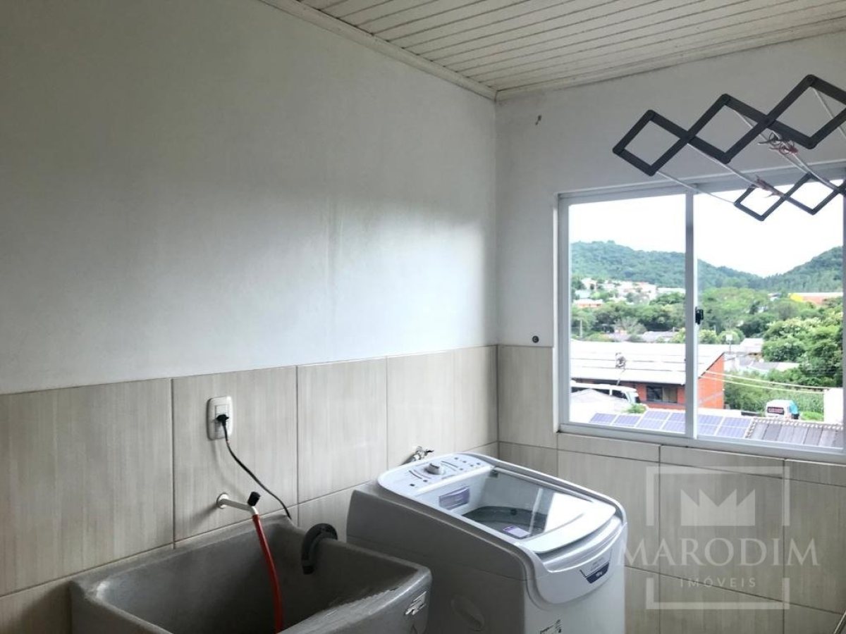 Casa com 100m², 5 dormitórios, Nao suíte, 2 vagas, no bairro Santa Isabel em Marau