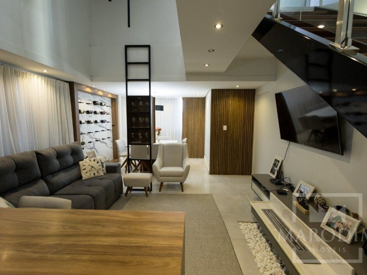 Cobertura com 127m², 3 dormitórios, Sim suíte, 2 vagas, no bairro Centro em Marau