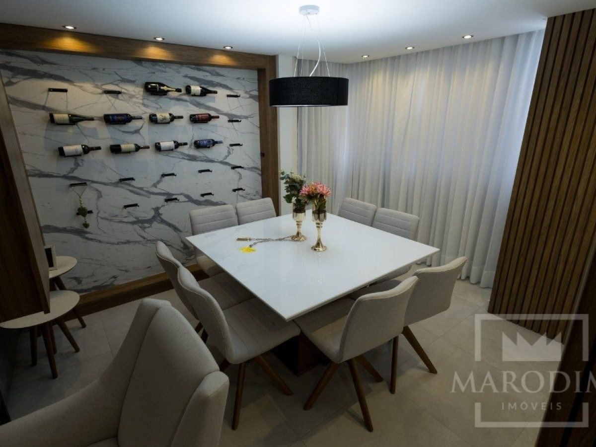 Cobertura com 127m², 3 dormitórios, Sim suíte, 2 vagas, no bairro Centro em Marau