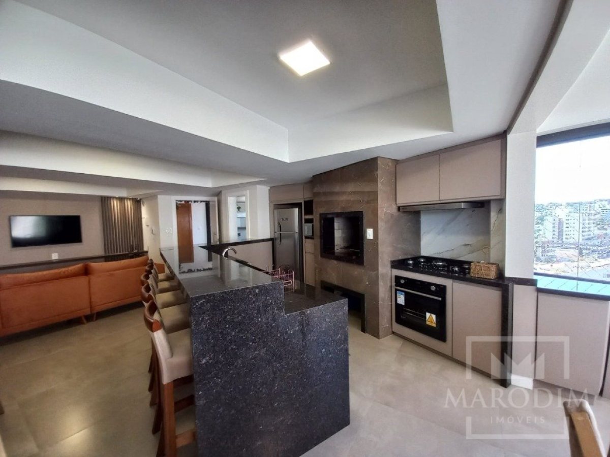 Apartamento com 204m², 4 dormitórios, Sim suíte, 2 vagas, no bairro Centro em Marau