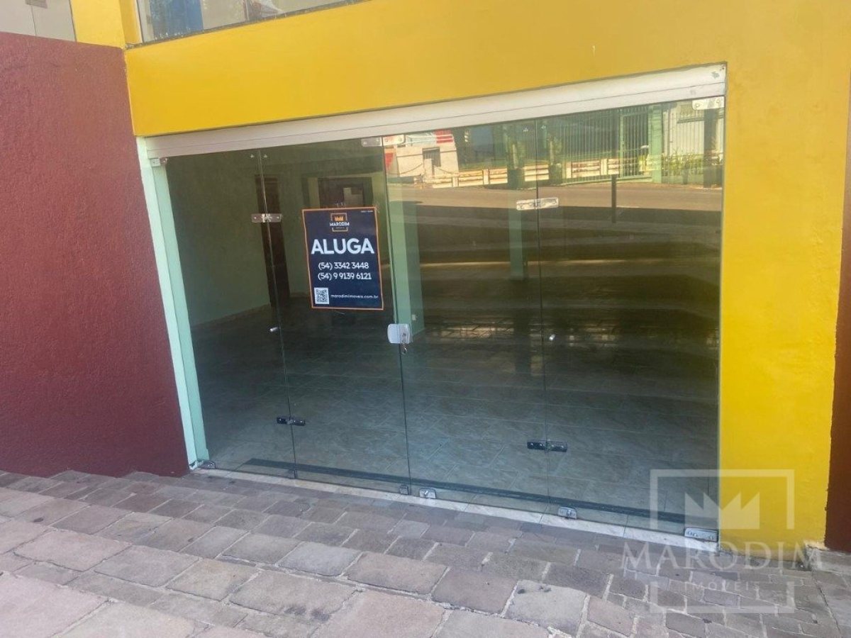 Salas/Conjuntos com 100m², Nao suíte, no bairro Centro em Marau