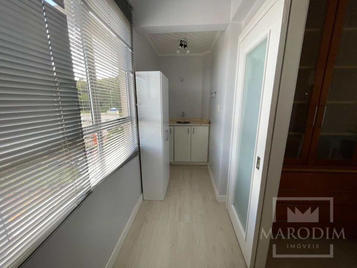 Salas/Conjuntos com 72m², Nao suíte, no bairro Centro em Marau