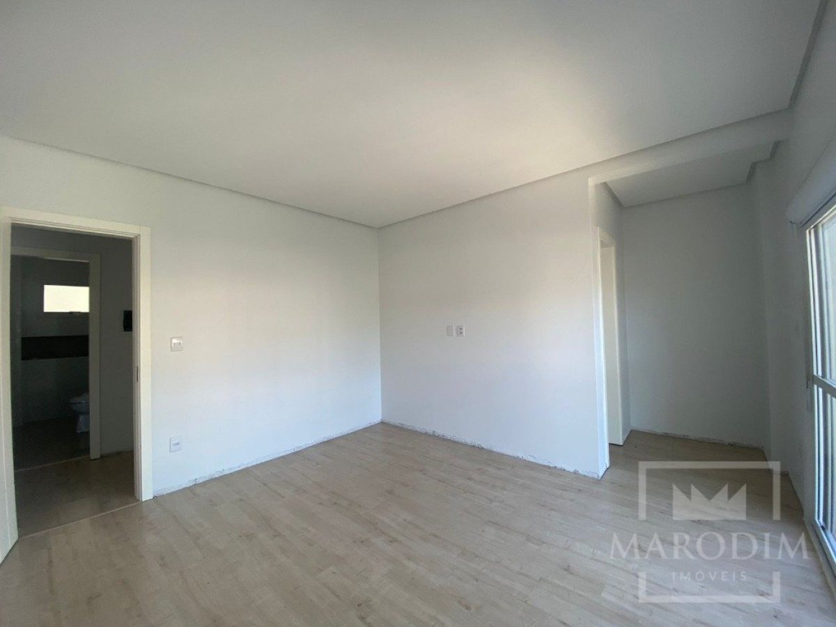 Apartamento com 92m², 2 dormitórios, Sim suíte, 1 vaga, no bairro Centro em Marau