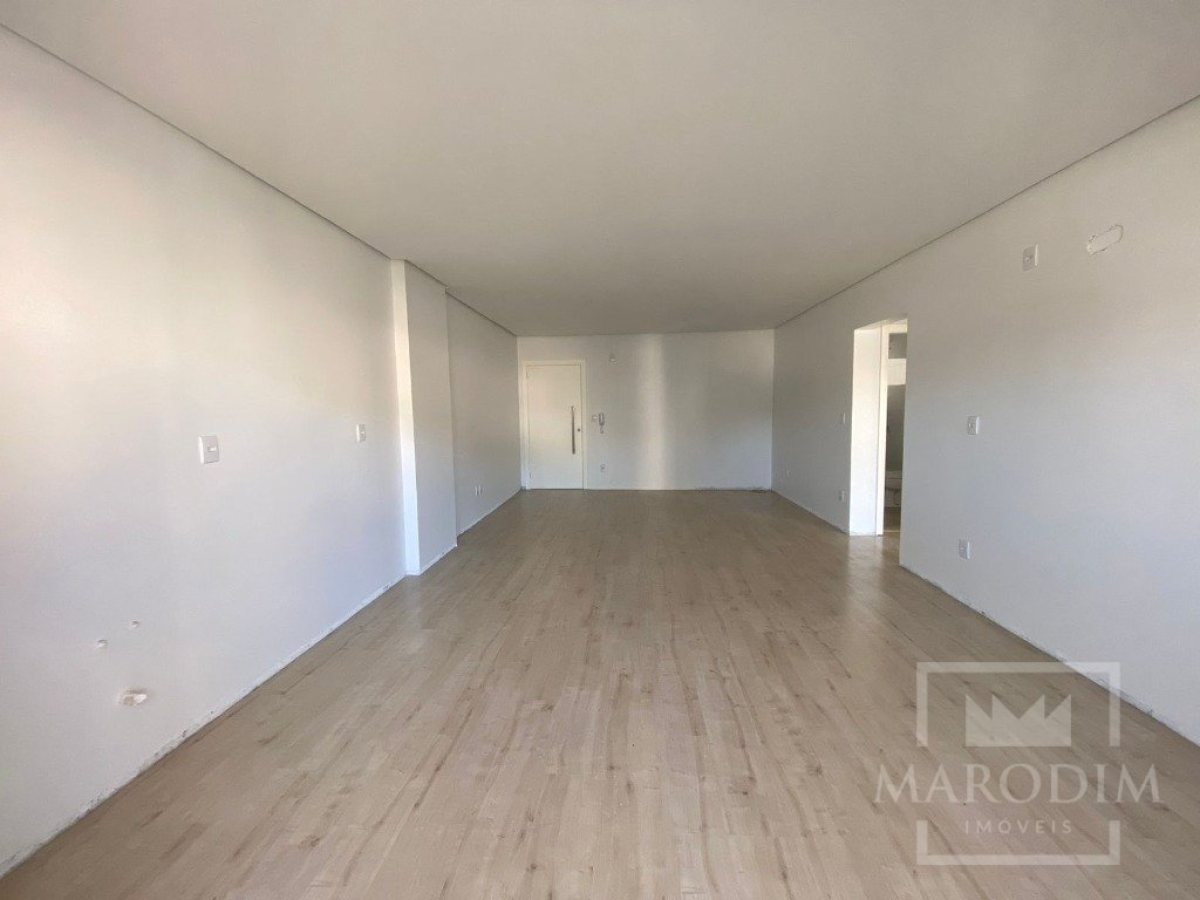 Apartamento com 92m², 2 dormitórios, Sim suíte, 1 vaga, no bairro Centro em Marau