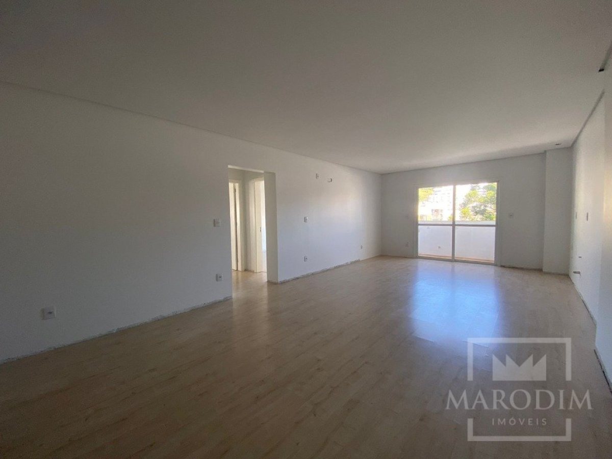Apartamento com 92m², 2 dormitórios, Sim suíte, 1 vaga, no bairro Centro em Marau