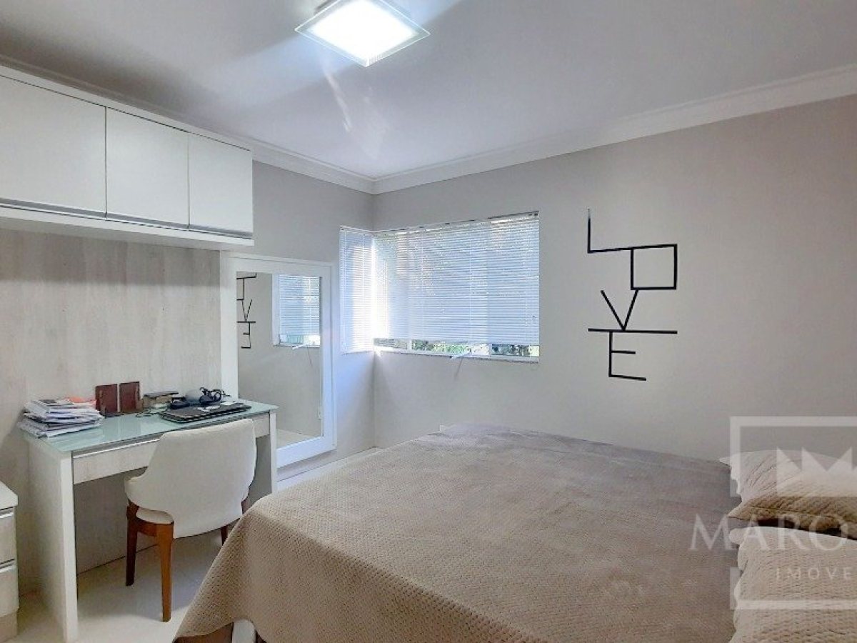 Casa com 256m², 5 dormitórios, Sim suíte, 3 vagas, no bairro Jardim das Palmeiras em Marau