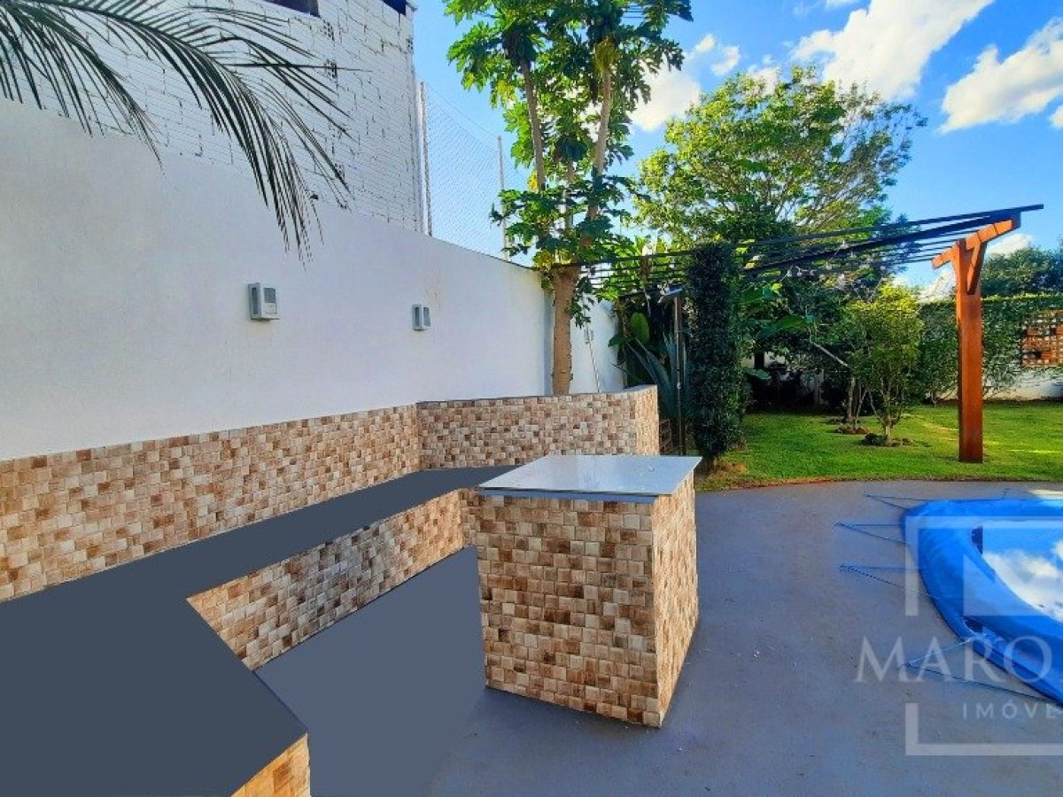 Casa com 256m², 5 dormitórios, Sim suíte, 3 vagas, no bairro Jardim das Palmeiras em Marau