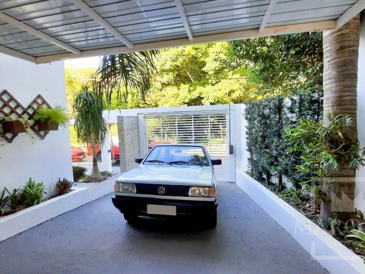 Casa com 256m², 5 dormitórios, Sim suíte, 3 vagas, no bairro Jardim das Palmeiras em Marau