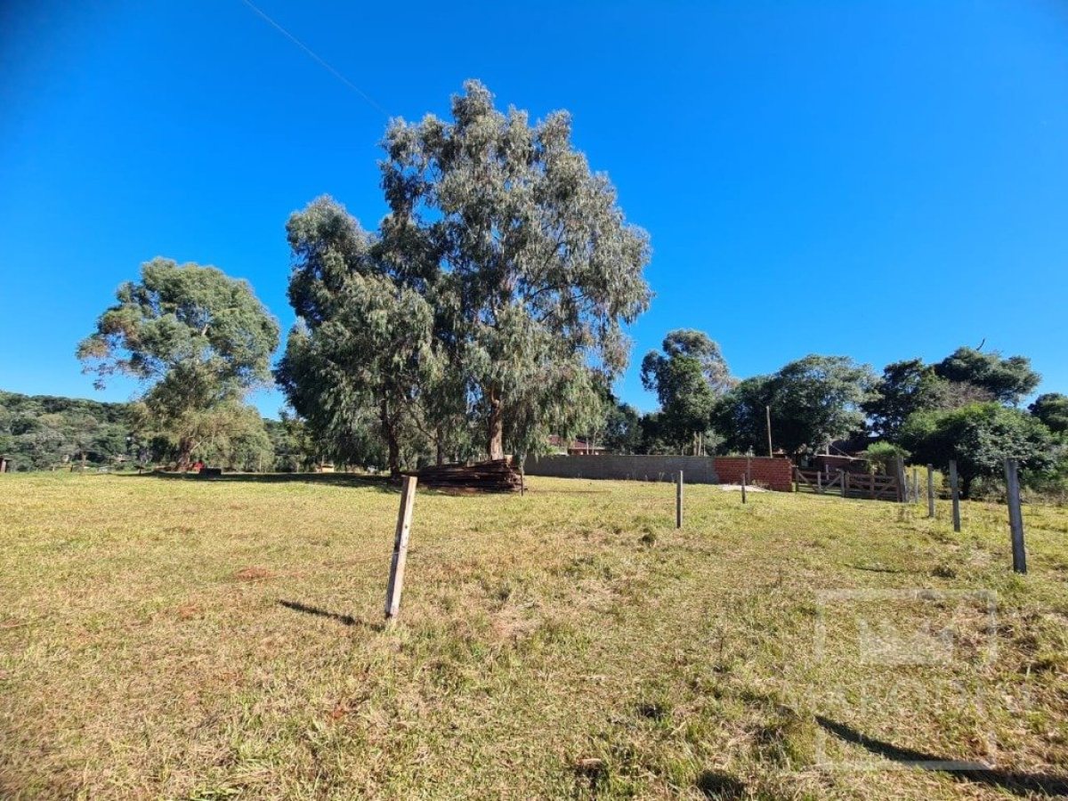Terreno com 900m², Nao suíte, no bairro Barragem Capingui em Marau