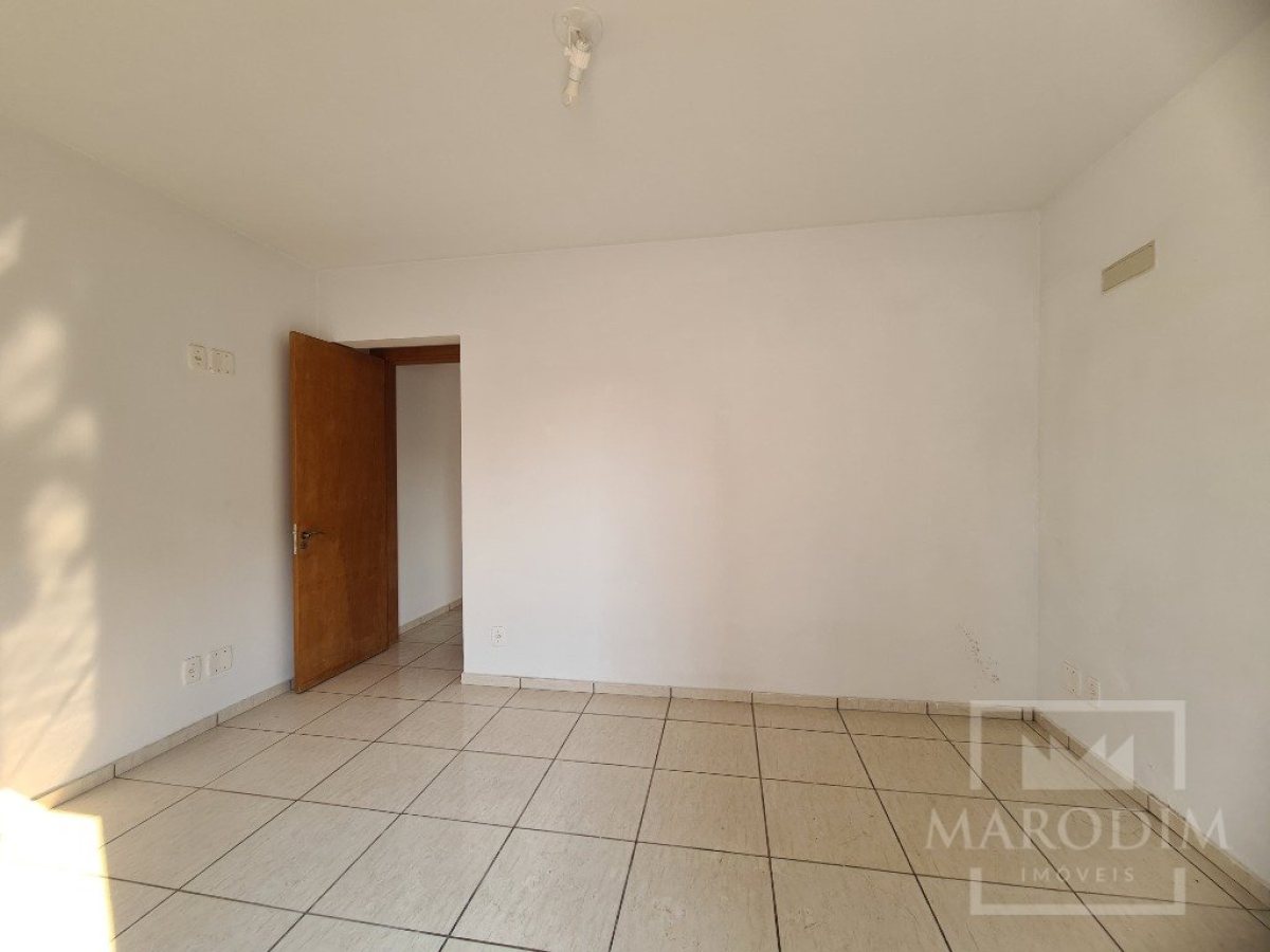 Apartamento com 54m², 2 dormitórios, Nao suíte, 1 vaga, no bairro Alberto Borella em Marau