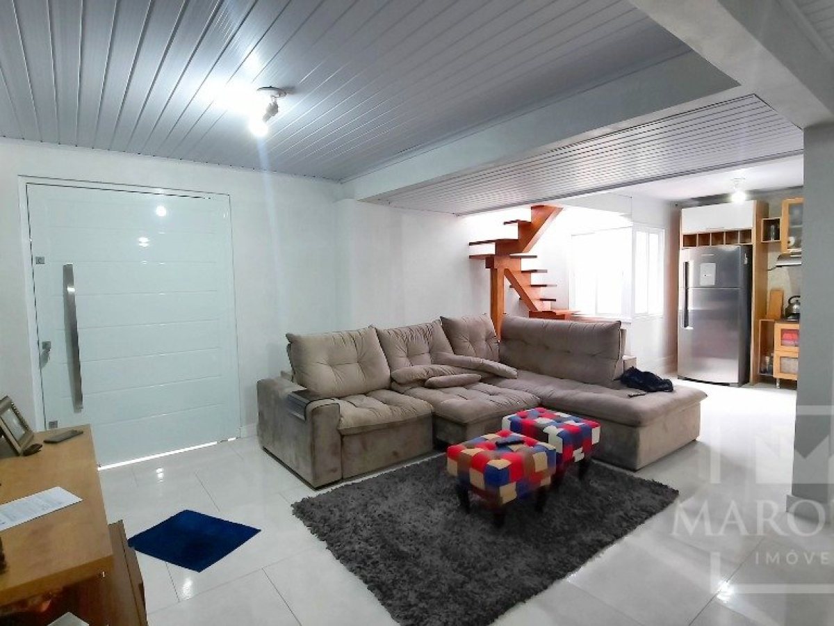 Casa com 142m², 2 dormitórios, Nao suíte, 2 vagas, no bairro Portal do Sol em Marau