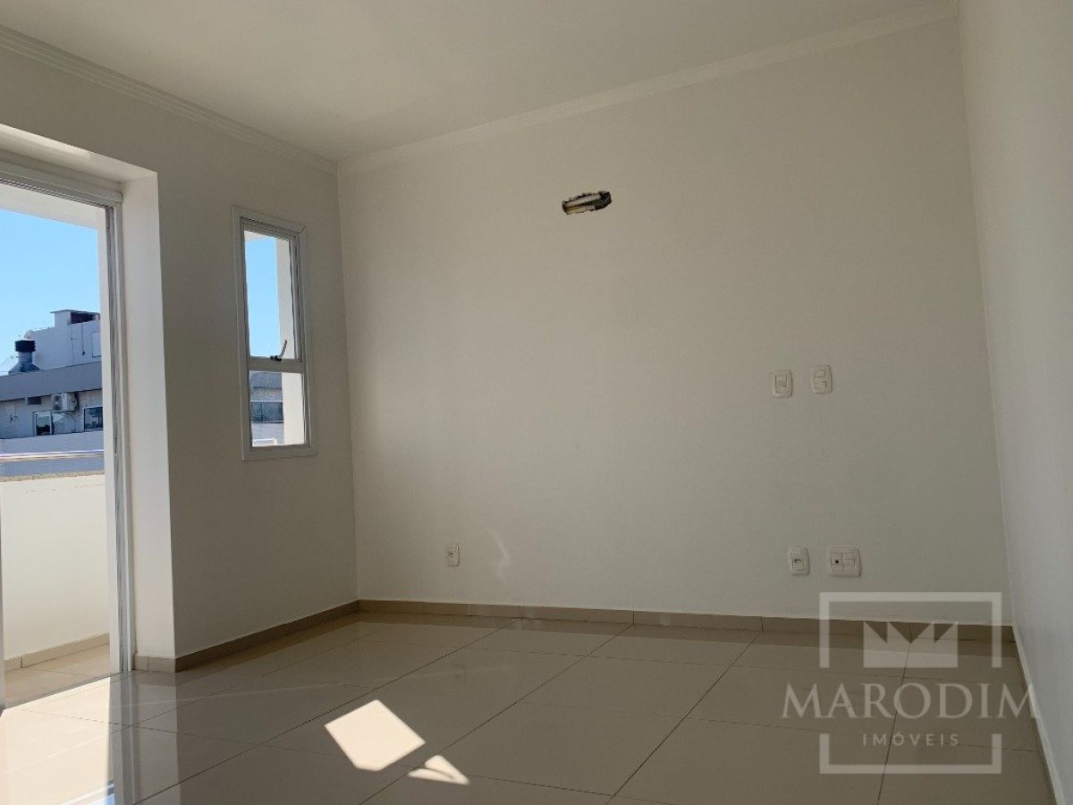 Cobertura com 119m², 2 dormitórios, Sim suíte, 2 vagas, no bairro Centro em Marau