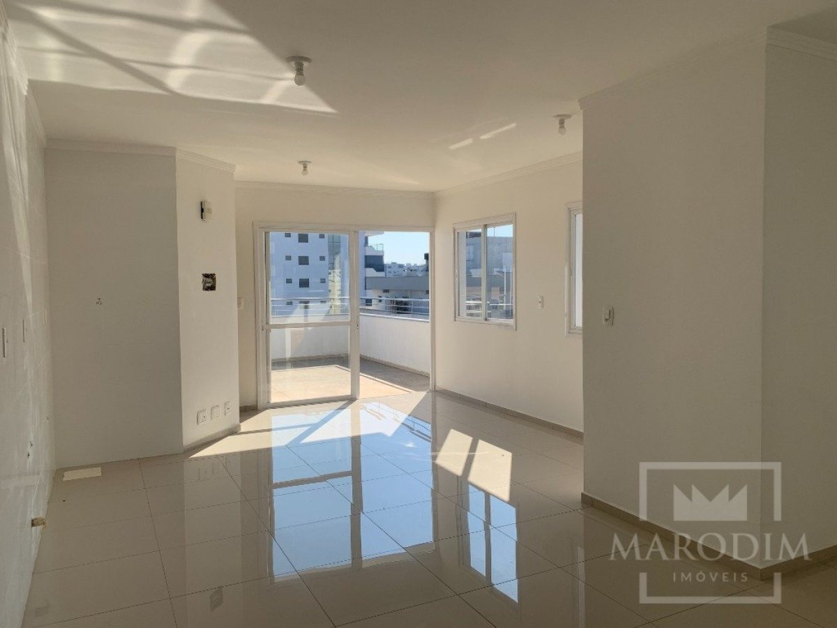 Cobertura com 119m², 2 dormitórios, Sim suíte, 2 vagas, no bairro Centro em Marau