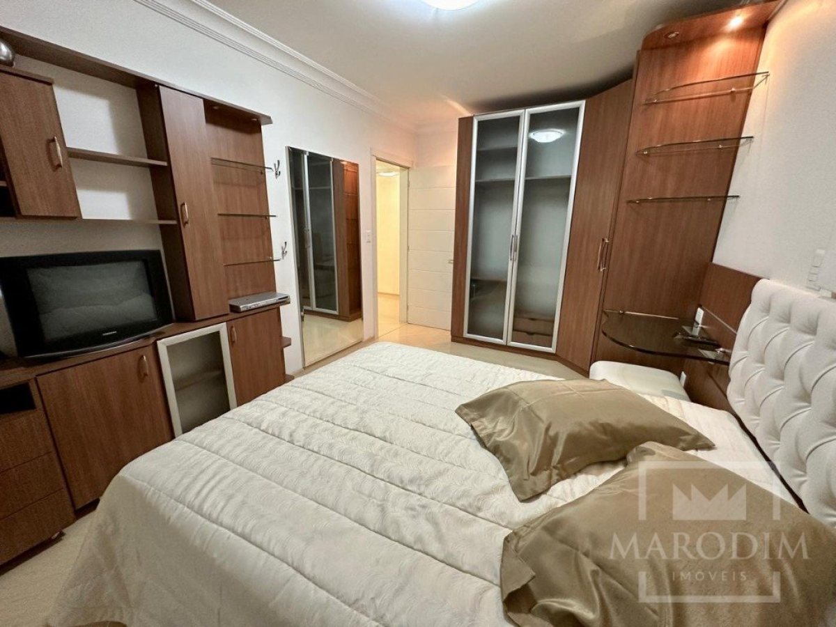 Apartamento com 204m², 3 dormitórios, Sim suíte, 2 vagas, no bairro Centro em Marau