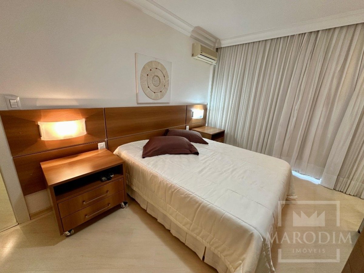 Apartamento com 204m², 3 dormitórios, Sim suíte, 2 vagas, no bairro Centro em Marau