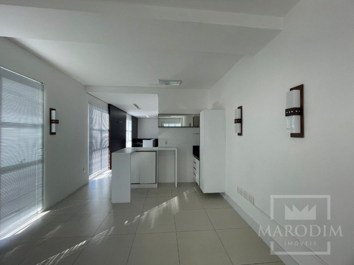 Salas/Conjuntos com 109m², Nao suíte, no bairro Centro em Marau