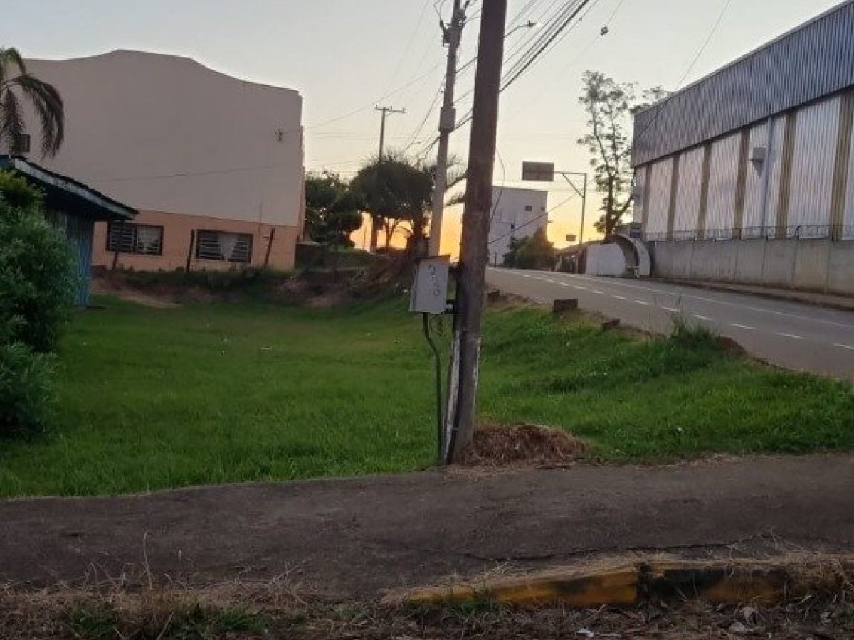 Terreno com 455m², Nao suíte, no bairro São José  Operário em Marau