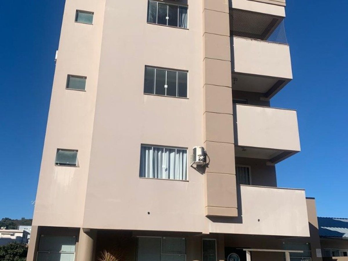 Apartamento com 80m², 2 dormitórios, Nao suíte, 1 vaga, no bairro Bosque em Marau