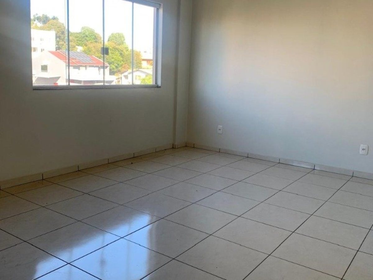 Apartamento com 80m², 2 dormitórios, Nao suíte, 1 vaga, no bairro Bosque em Marau