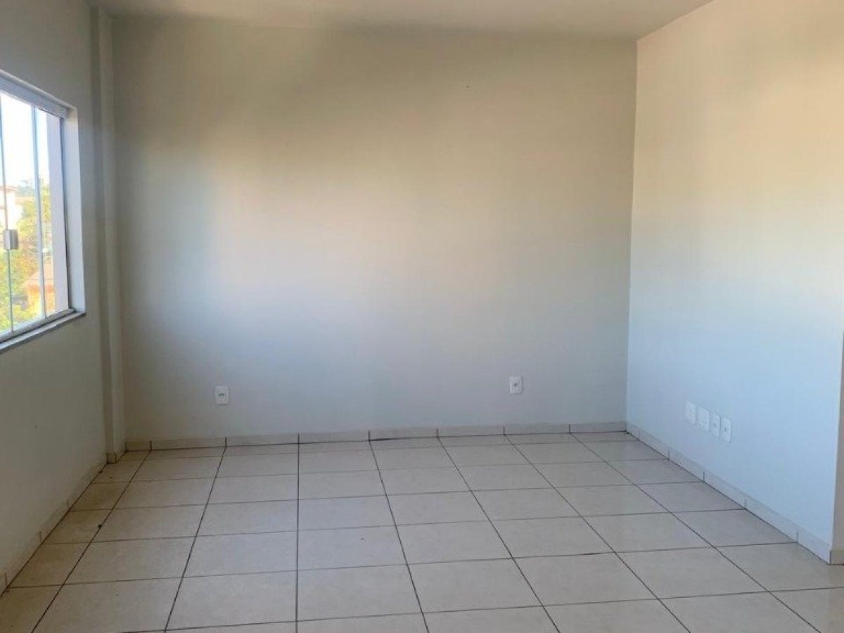 Apartamento com 80m², 2 dormitórios, Nao suíte, 1 vaga, no bairro Bosque em Marau